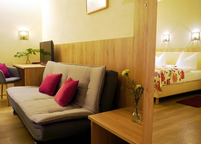 格拉德酒店 瓦尔德纳布河畔诺伊施塔特