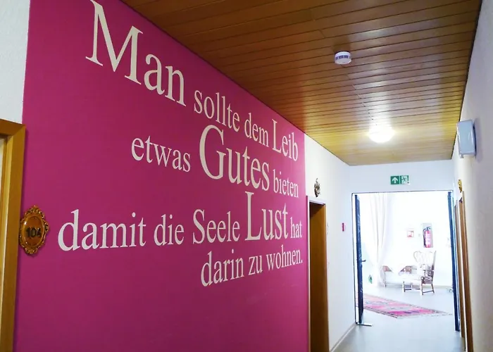 格拉德酒店 3* 瓦尔德纳布河畔诺伊施塔特