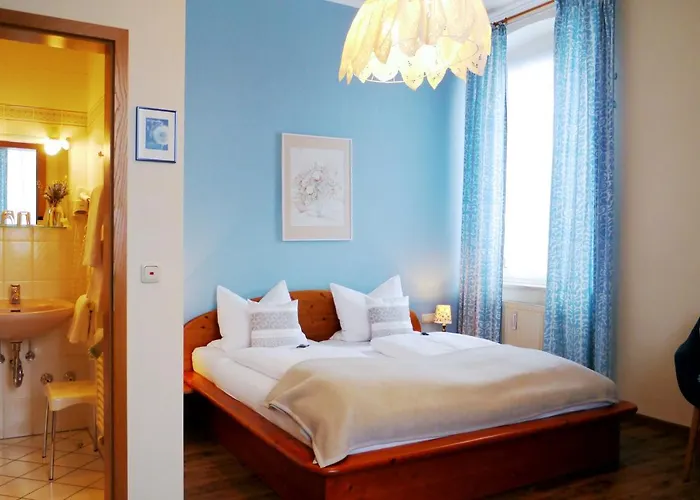 格拉德酒店 3* 瓦尔德纳布河畔诺伊施塔特